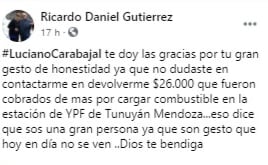 Un trabajador devolvió el dinero que cobró de más y el cliente le agradeció en las redes sociales.