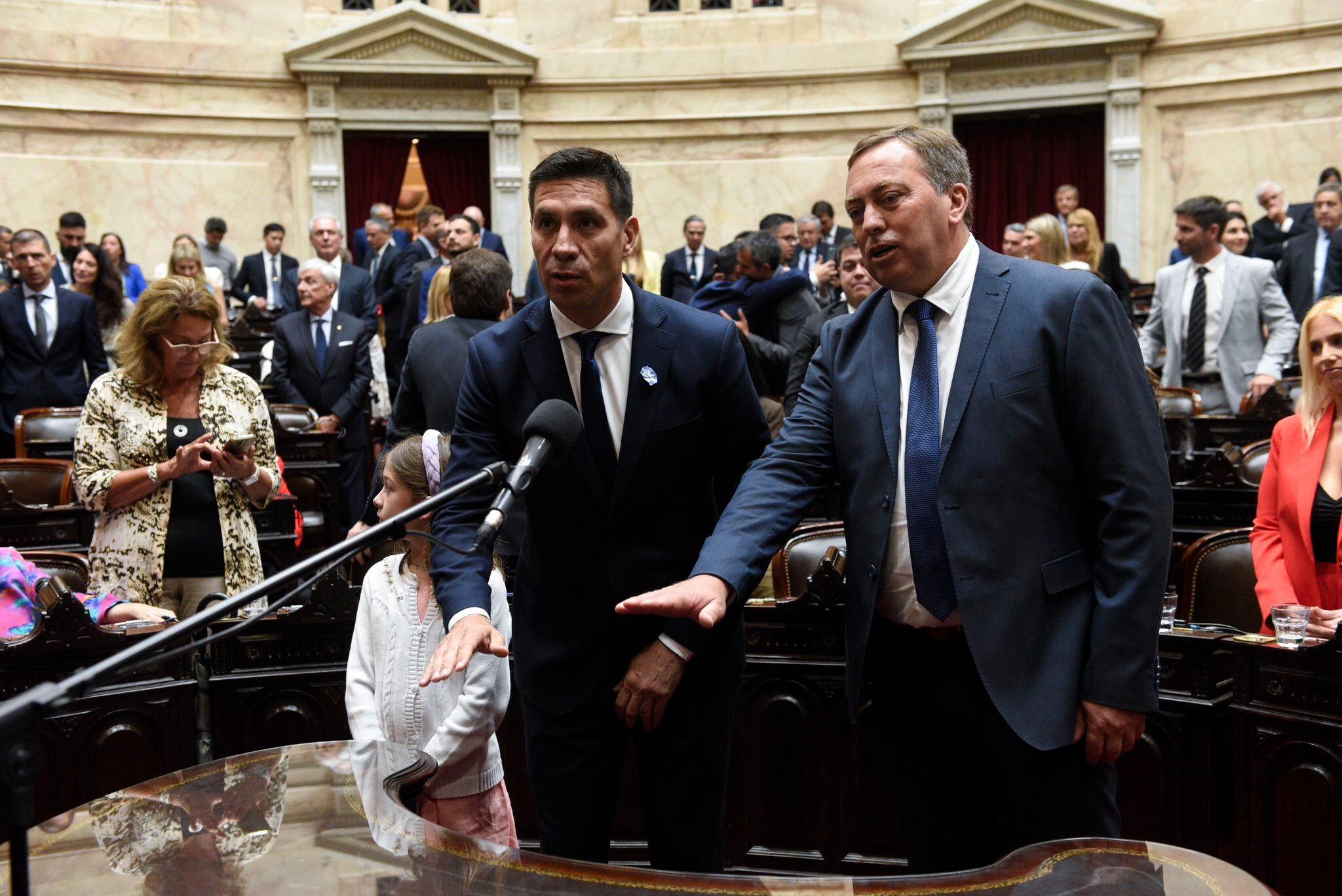 Facundo Correa Llano (La Libertad Avanza) y el peronista Martín Aveiro juraron como diputados nacionales.