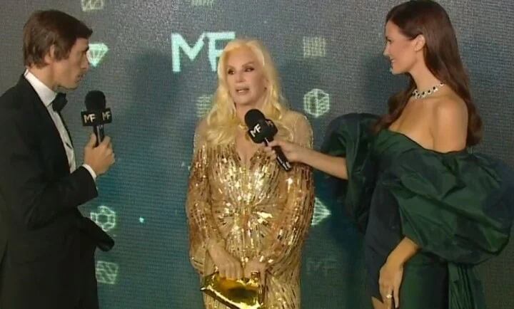 Susana Giménez en la alfombra roja de los premios Martín Fierro.