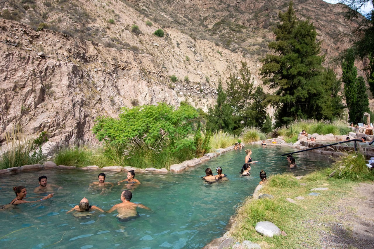 Turistas en Mendoza: montañas, vino y aguas termales. Foto archivo: Mariana Villa / Los Andes