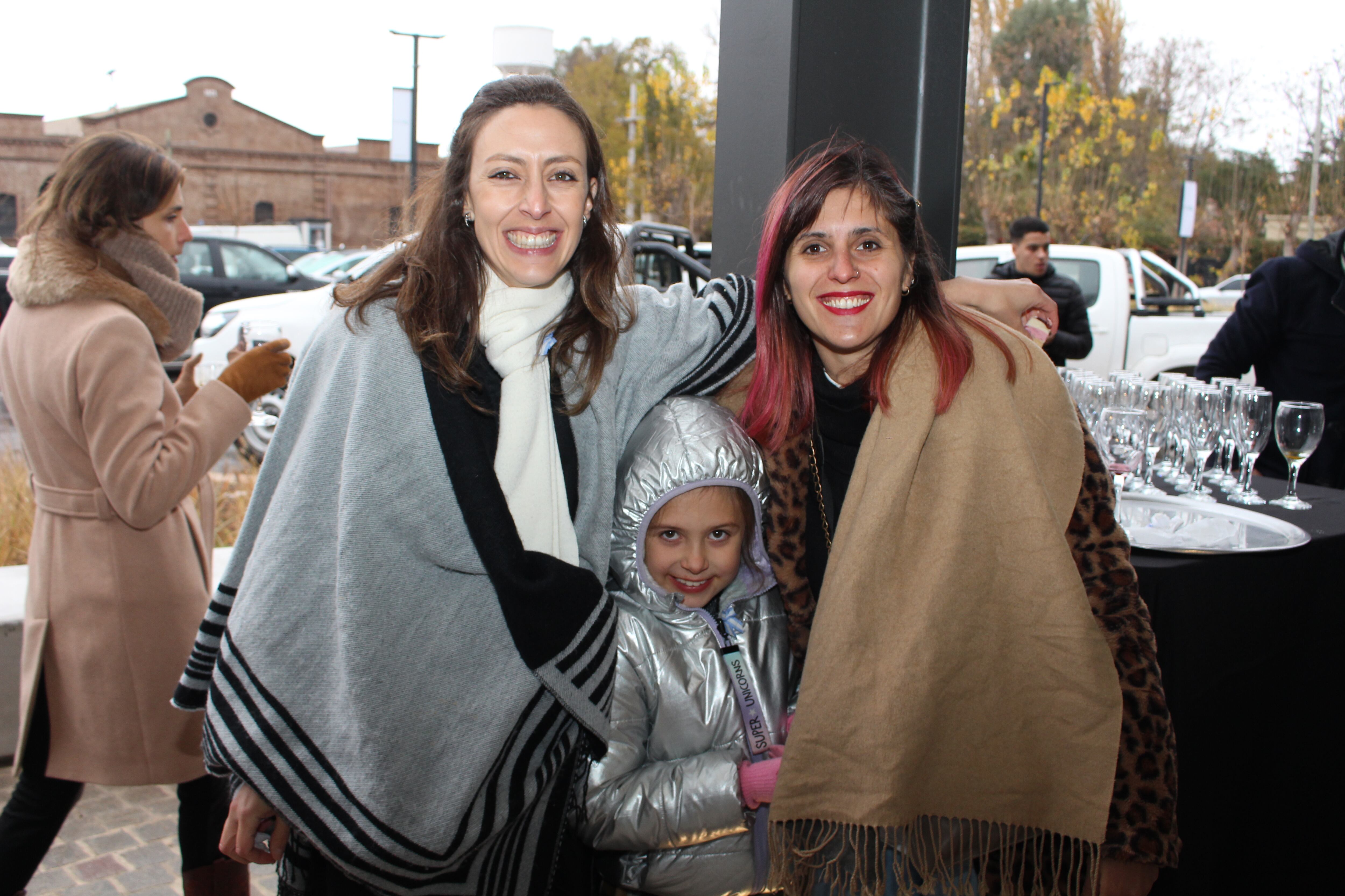 Romina, Abel y Donatella.