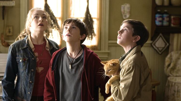 Las crónicas de Spiderwick muestran el talento de Freddie Highmore y Sara Bolger