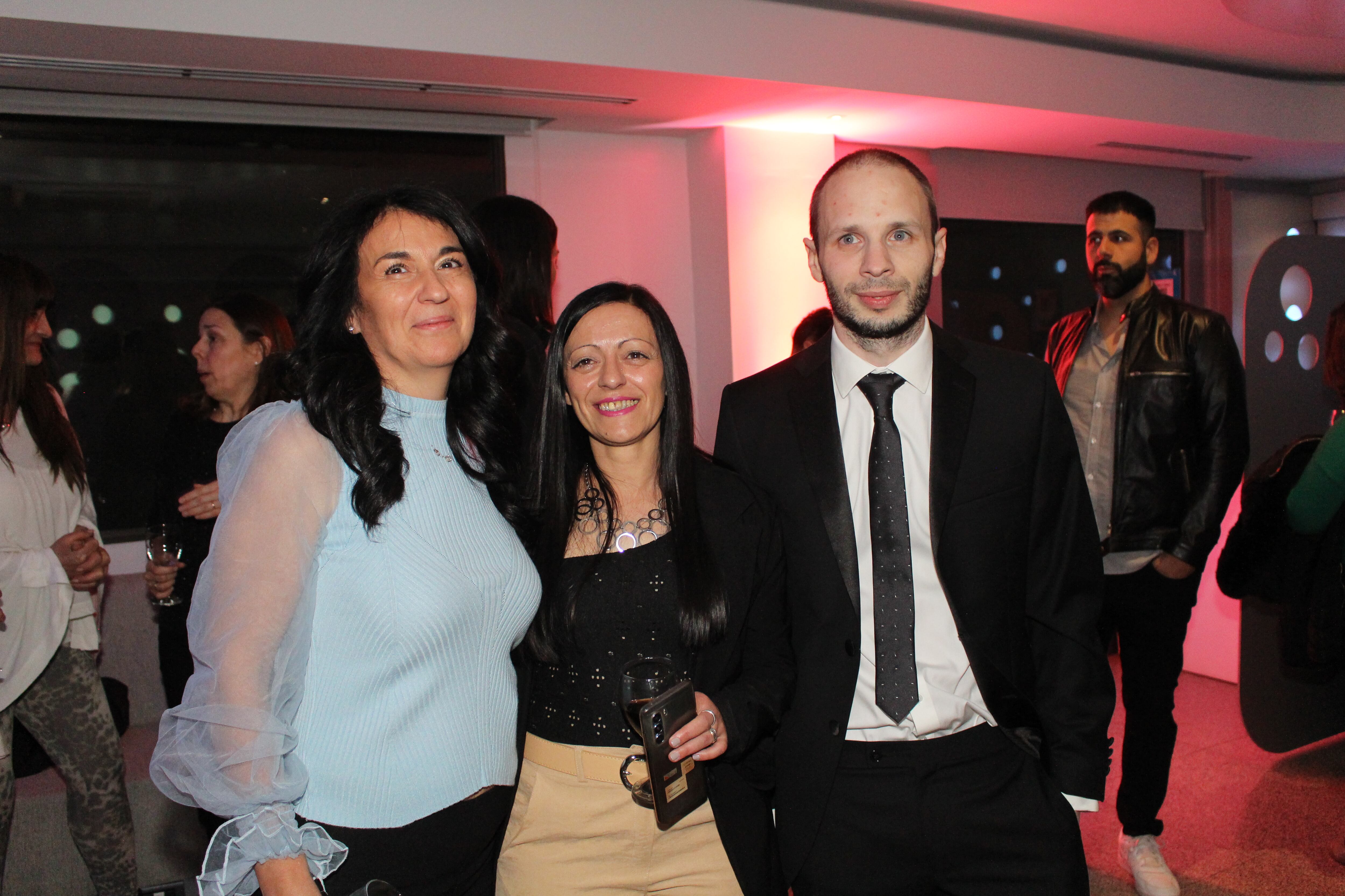 Verónica Ambrosi, Carina Martín y Sebastián Peña.