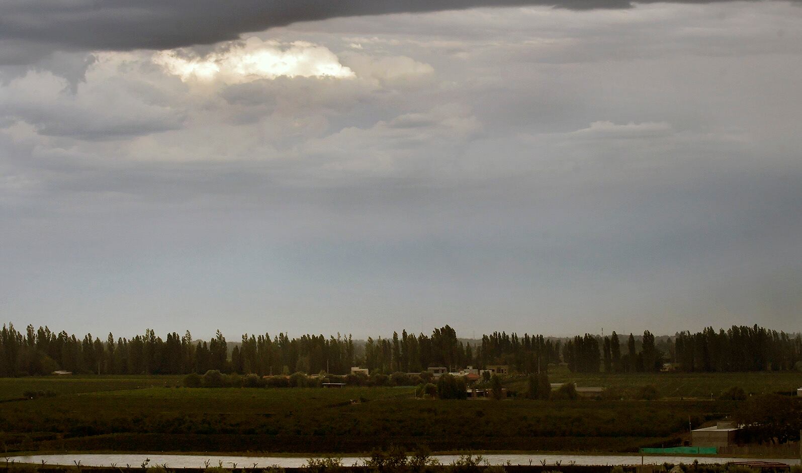 Vista en Las Compuertas, Luján de Cuyo. Foto: Orlando Pelichotti / Los Andes