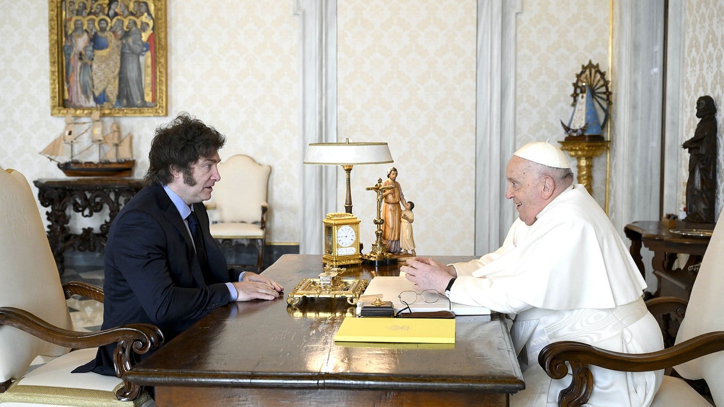 Javier Milei y el papa Francisco, reunidos de manera privada en el Vaticano (Gentileza)