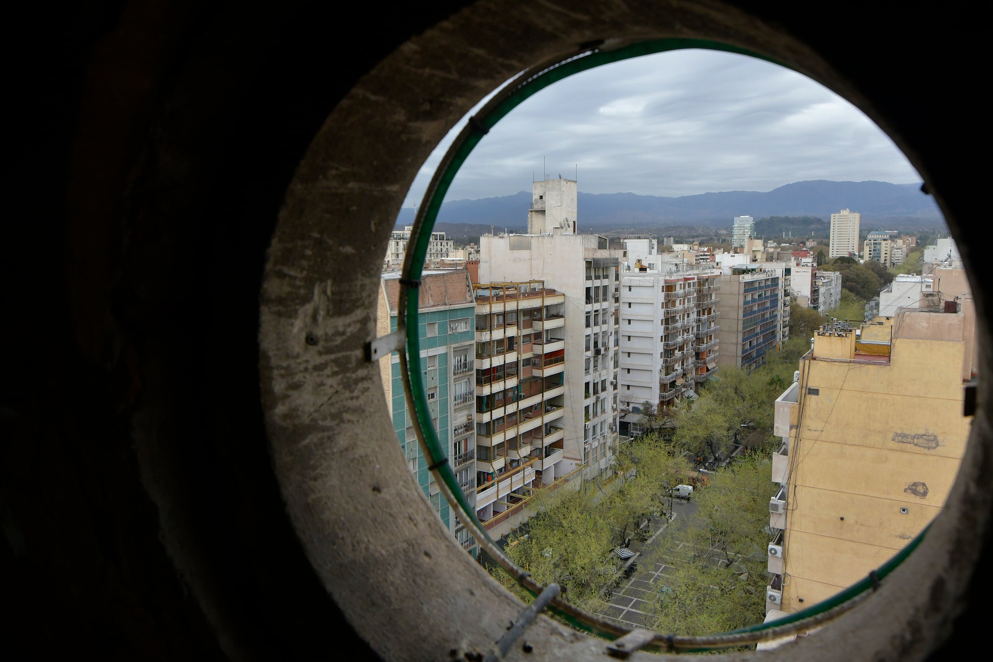 Vista al sur, de la Avenida San Martín. Foto:  Orlando Pelichotti/ Los Andes