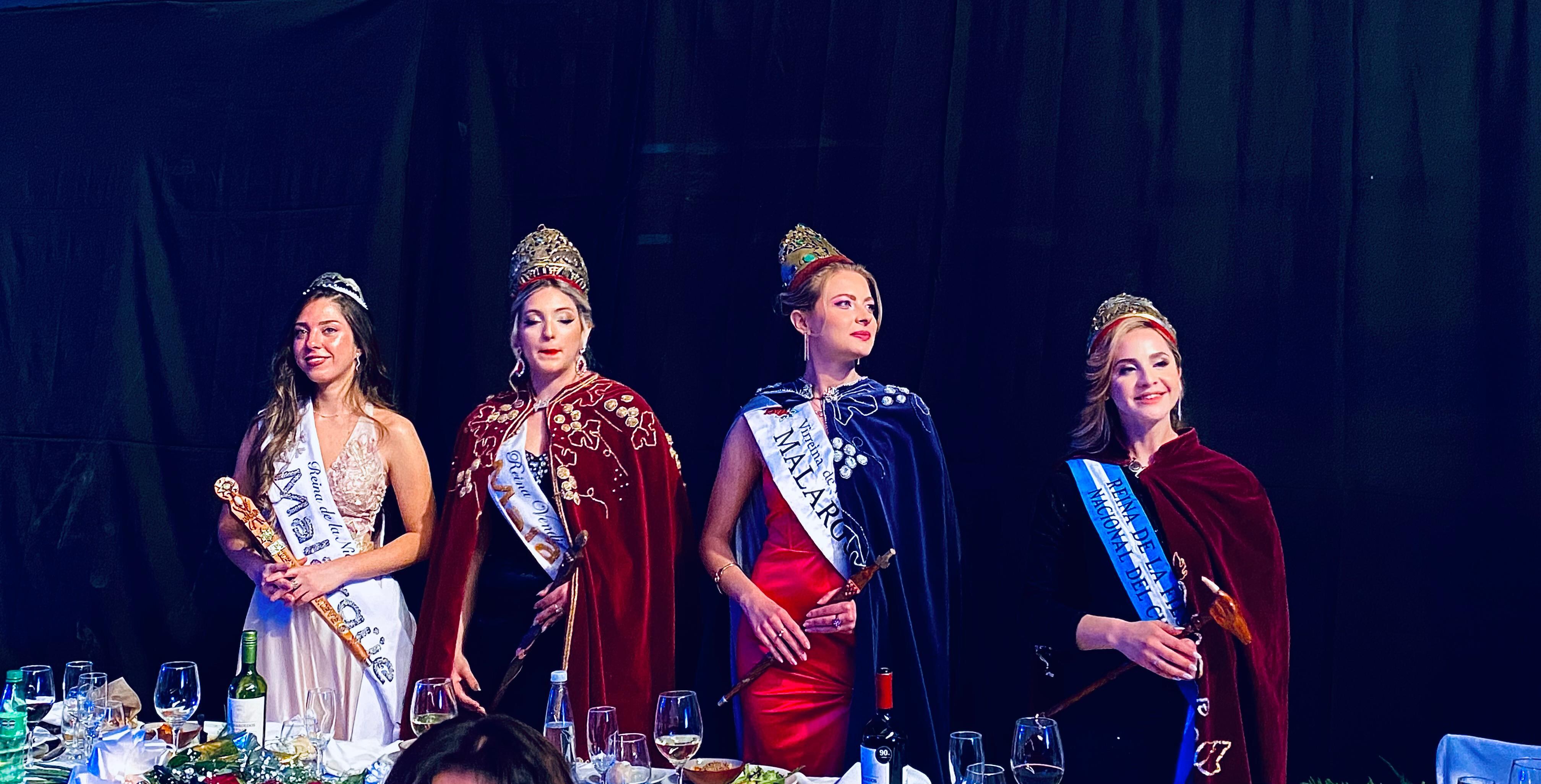 La Reina de la Fiesta de la Nieve, la reina y virreina departamental de Vendimia