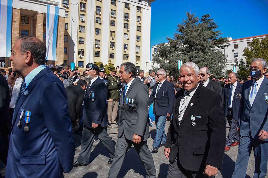 Acto conmemorativo por los 40 años de la guerra de Malvinas. En casa de gobierno se llevo a cabo un acto en el que participaron autoridades politicas y de las fuerzas armadas, donde brindaron reconocimiento a veteranos y caidos en el conflicto del Atlantico Sur en 1982
foto: Mariana Villa / Los Andes