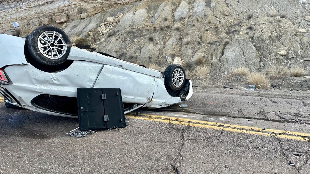 Grave accidente en la zona de Agua de las Avispas, RN7 1079 Potrerillos, Mendoza.

Foto: Juan Manuel Torrez / Los Andes