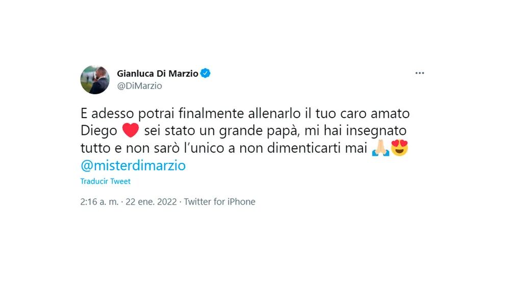 Su hijo, Gianluca Di Marzio, confirmó a través de un conmovedor mensaje, la muerte del técnico.