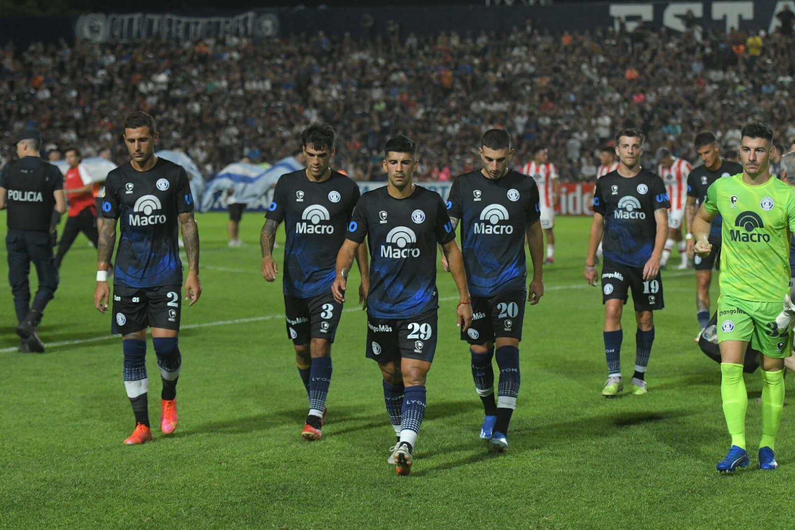 La Lepra recibe a Instituto de Córdoba por la quinta fecha de la Copa de la Liga Profesional. / Ignacio Blanco (Los Andes).