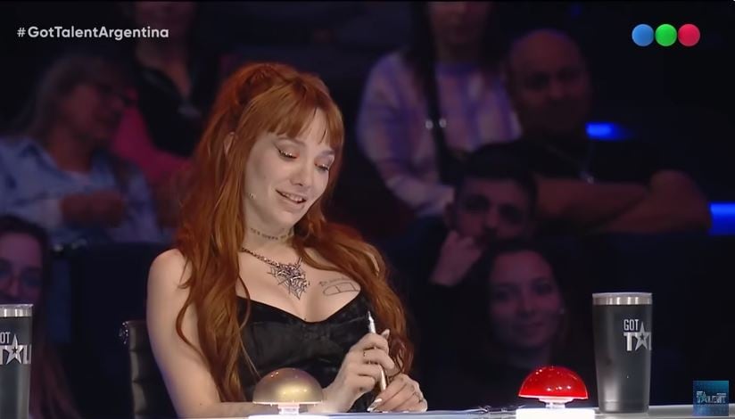 La Joaqui le confesó su amor a una participante de Got Talent.