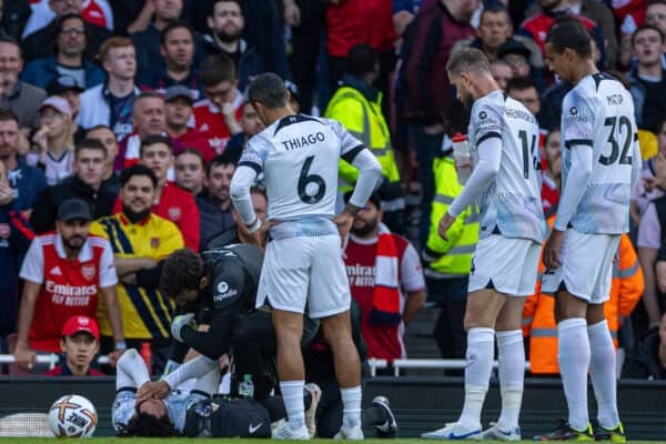 Trent Alexander-Arnold se retiró lesionado frente al Arsenal