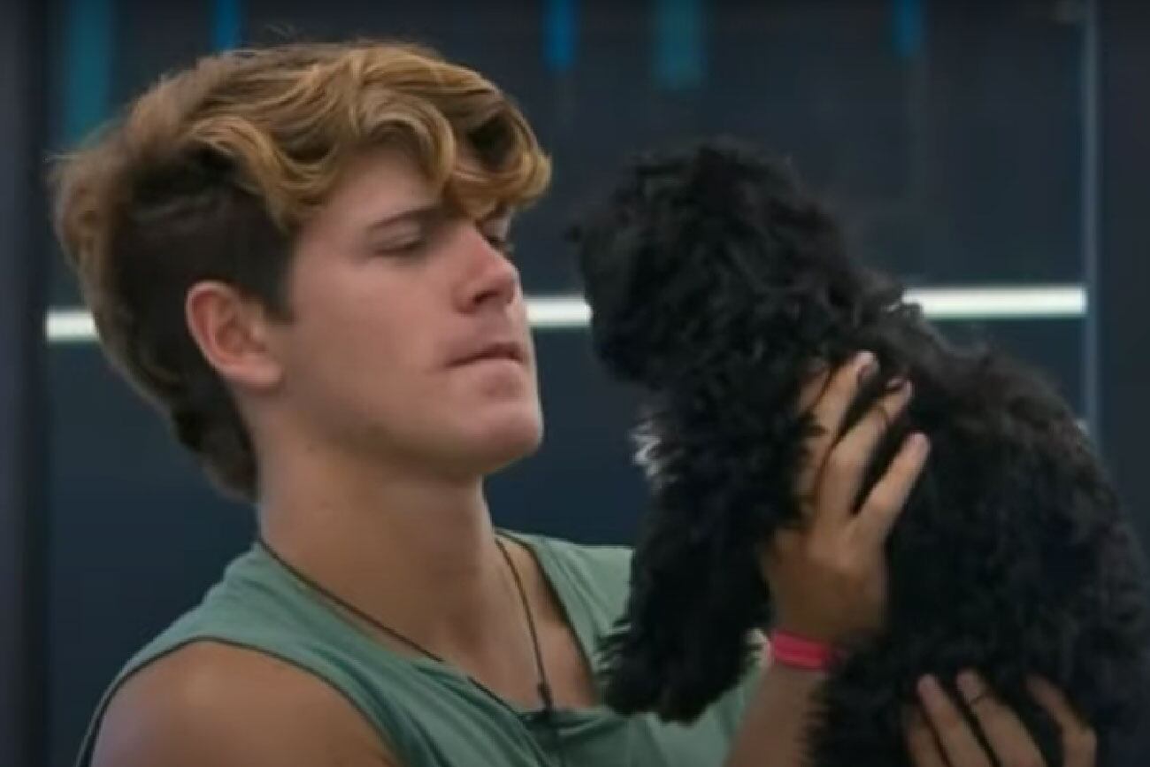 Marcos y Mora cuando aún estaban dentro de la casa de "Gran hermano". (Captura "Gran hermano")