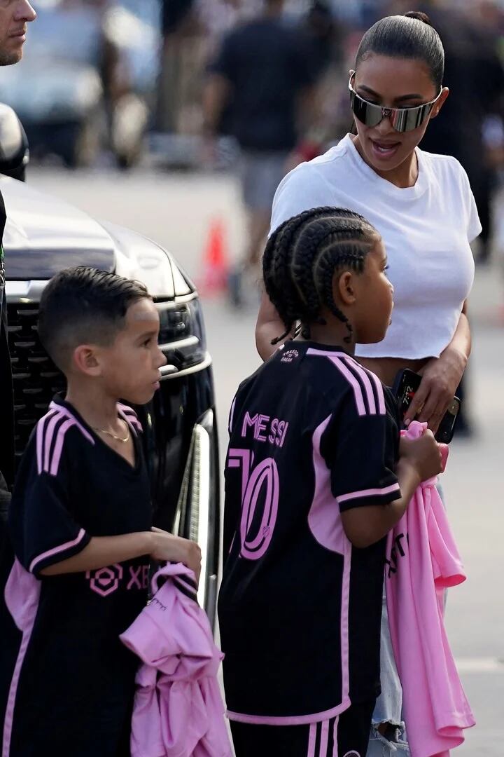 Estos fueron los famosos que estuvieron presentes en el debut de Leo Messi.