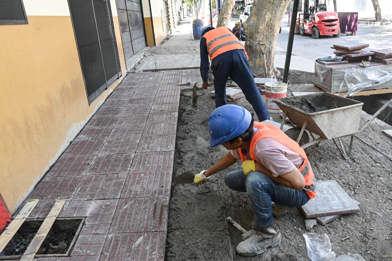 Continúan las obras en un importante corredor comercial de Godoy Cruz. Foto: Prensa Godoy Cruz