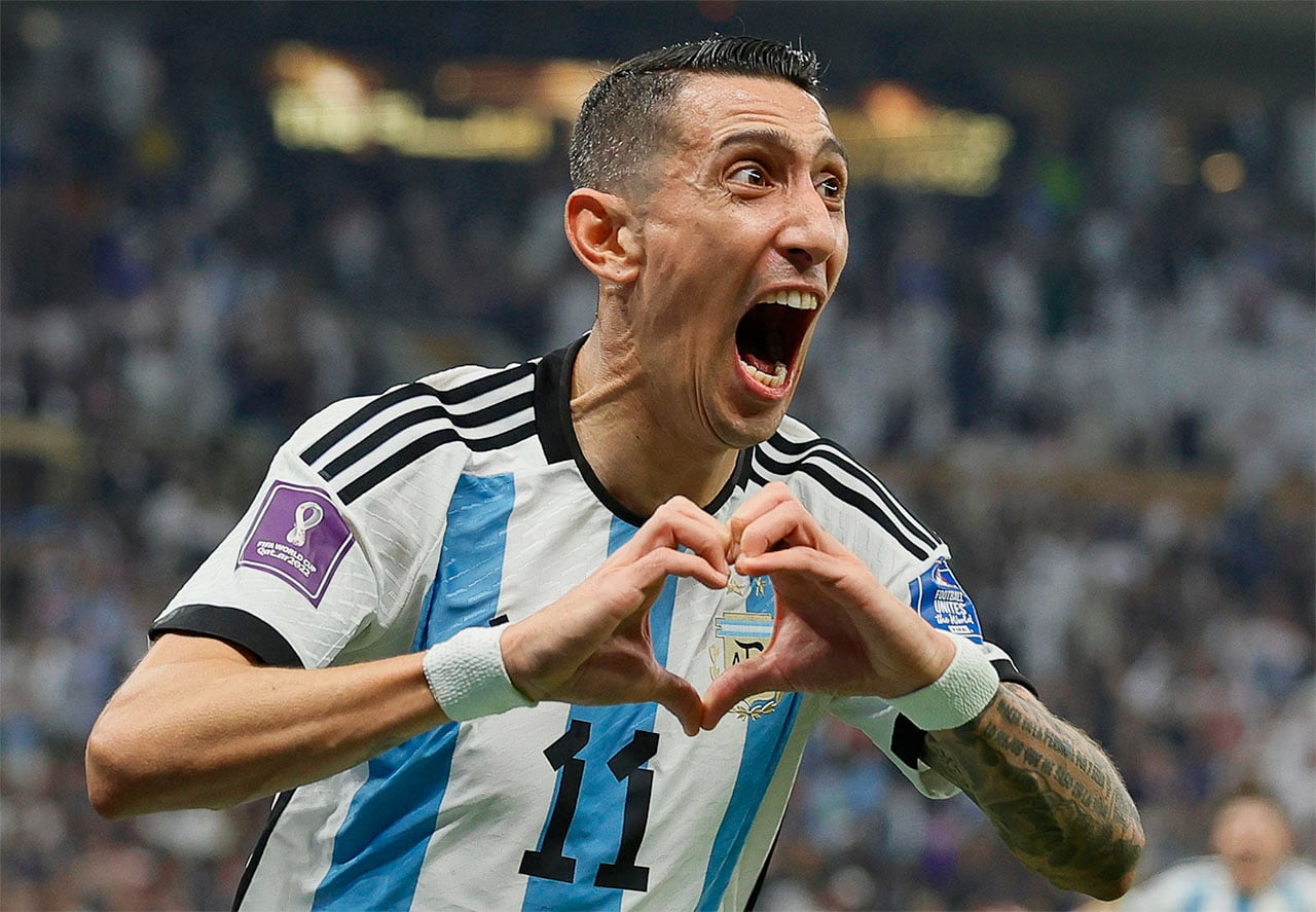 -FOTODELDÍA- Lusail (CATAR), 18/12/2022.- El jugador argentino Ángel di María muestra su alegría después de marcar el segundo gol de su selección durante la Final del Mundial Qatar 2022 entre Argentina y Francia este domingo en el estadio Lusail en Lusail, Catar. EFE/ Ronald Wittek
