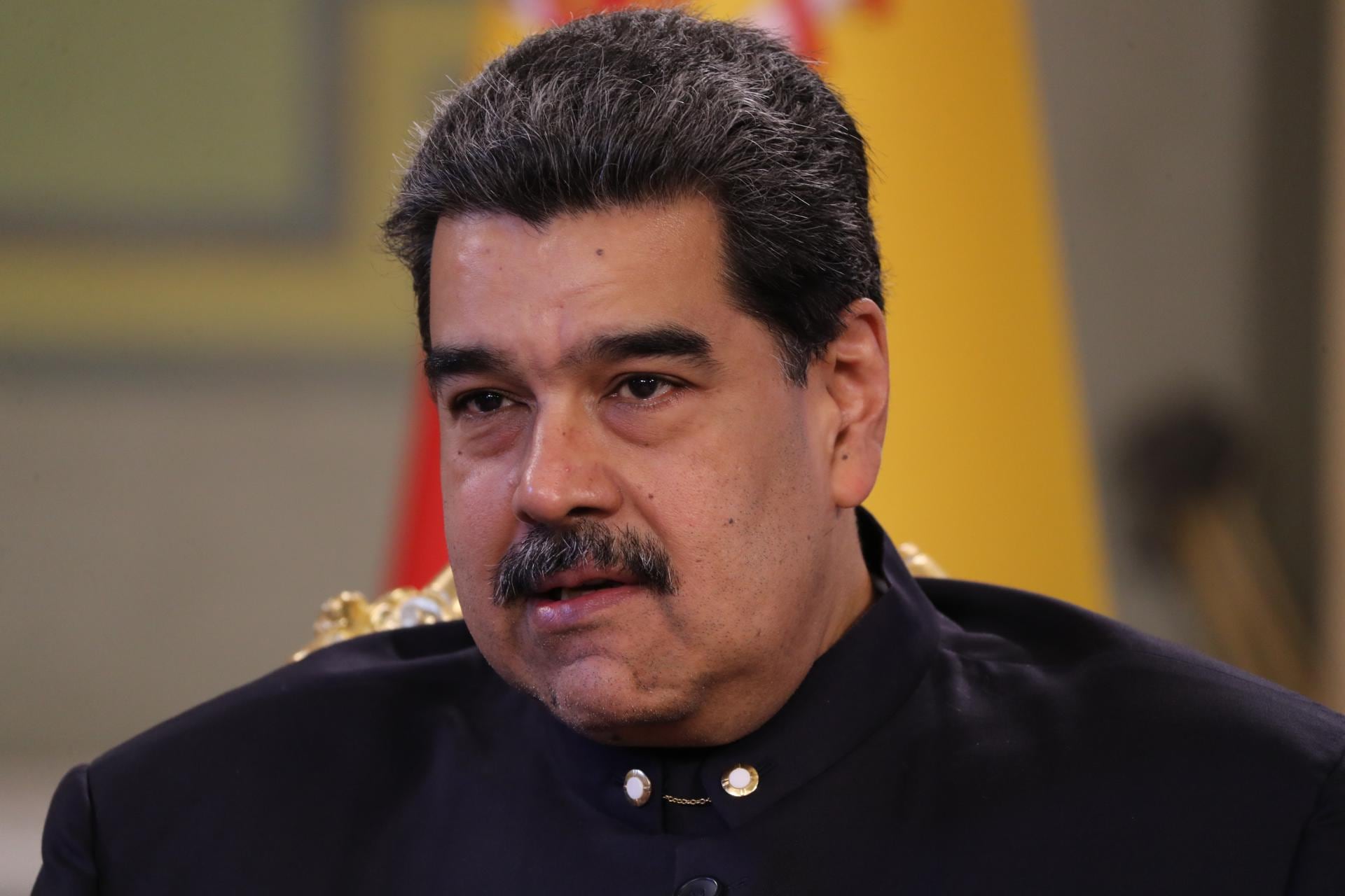 En opocisión al acuerdo bilateral entre Brasil y Argentina, el presidente de Venezuela, Nicolás Maduro, prohibió que aviones con matricula nacional sobrevuelen el cielo de su país. Foto: EFE / Miguel Gutiérrez