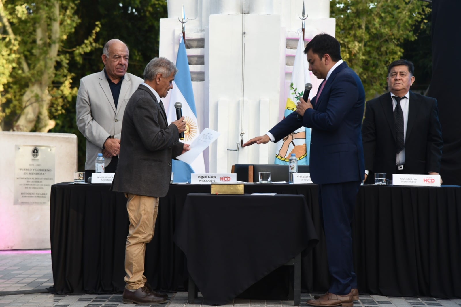 Francisco Lo Presti juró como intendente de Las Heras. Foto: Prensa Las Heras