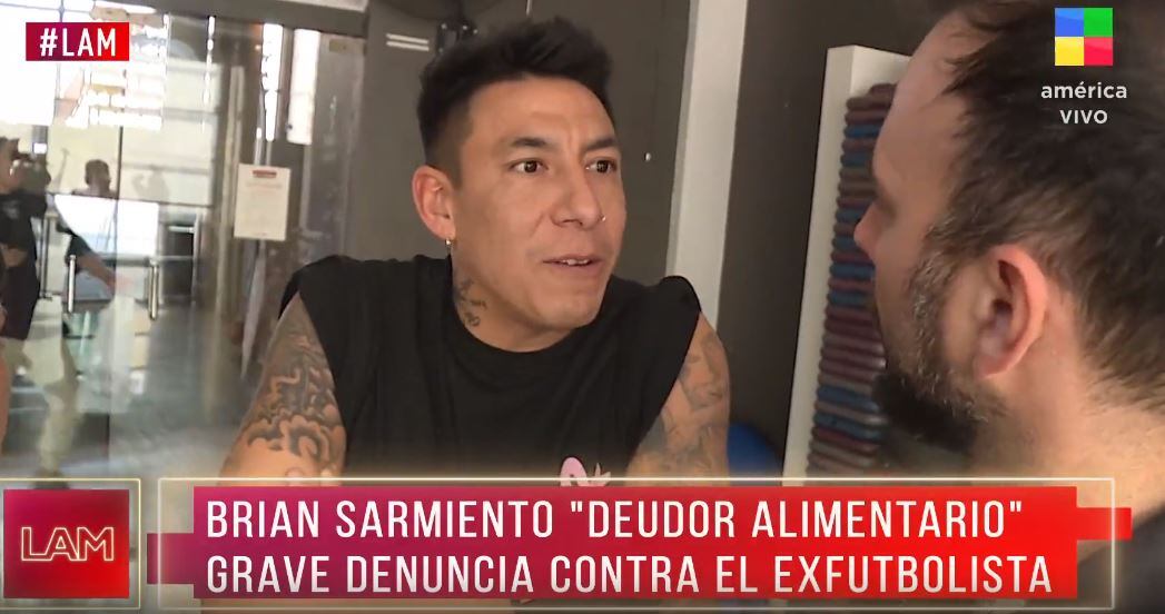 El ex deportista habló sobre la situación que expusieron en cuanto a su rol paternal.