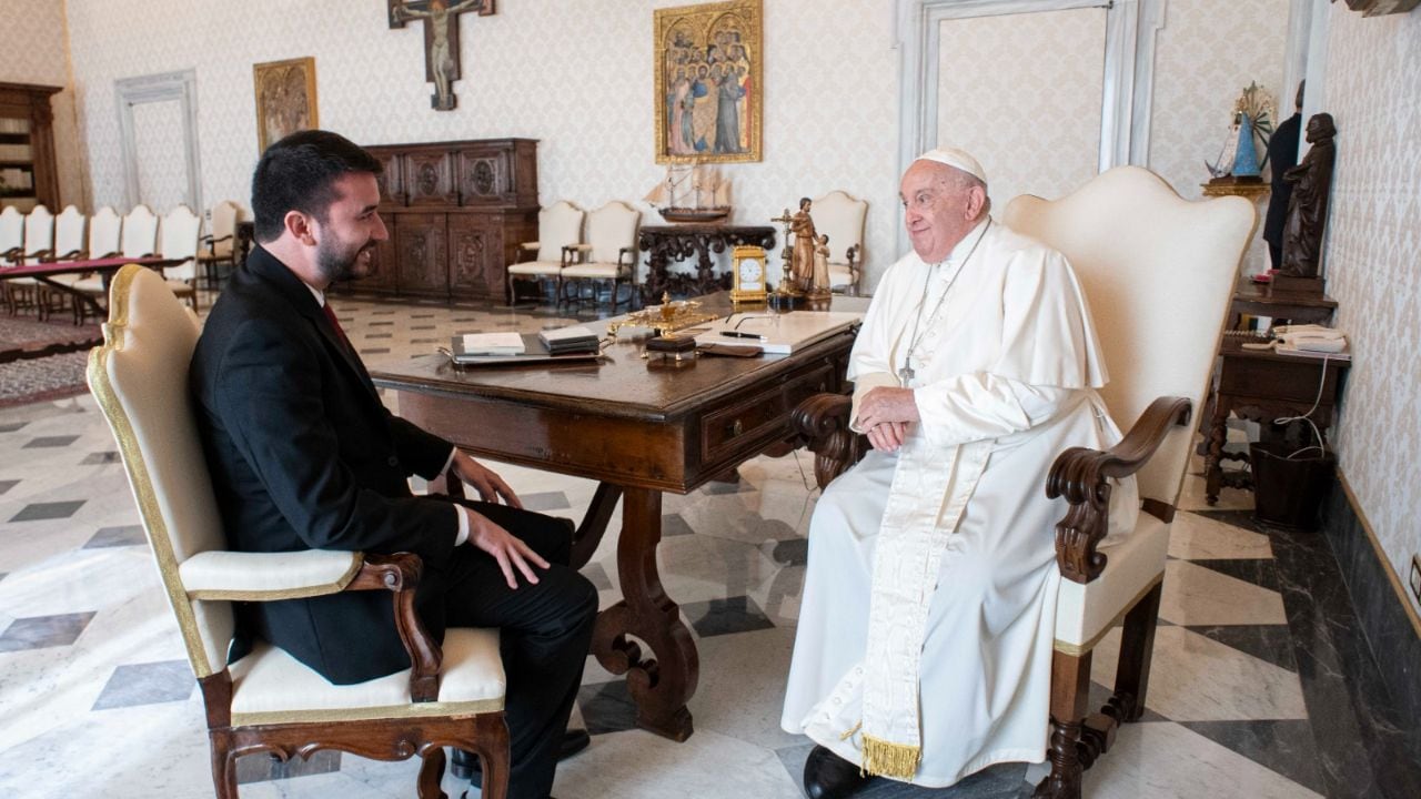 El papa Francisco mantuvo un encuentro con el secretario de Culto, Nahuel Sotelo / @nsotelolar