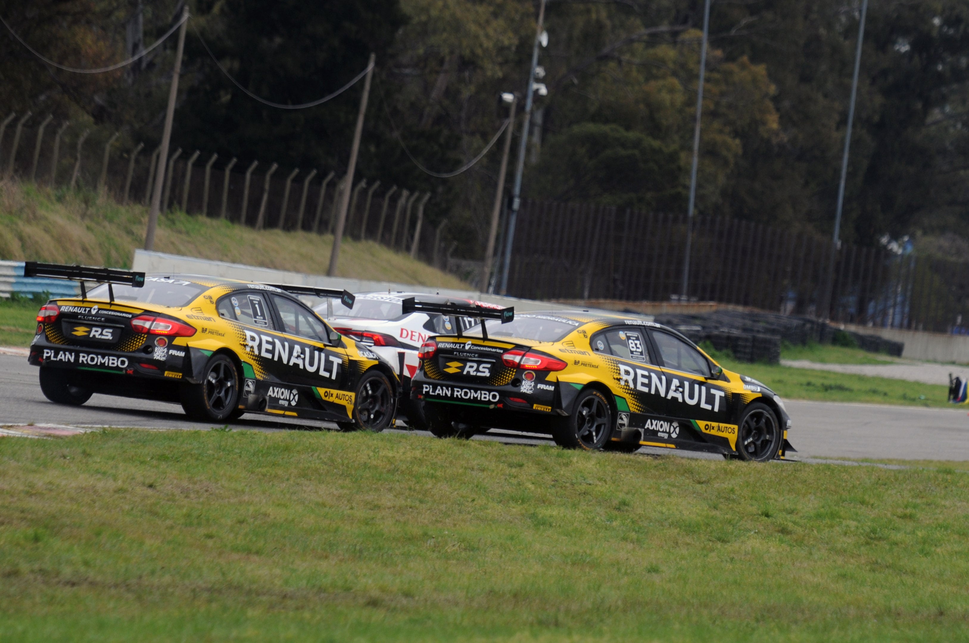 El Súper TC2000 realizó su segunda final del año este domingo en Buenos Aires y entregó un gran espectáculo. Mirá las mejores imágenes.