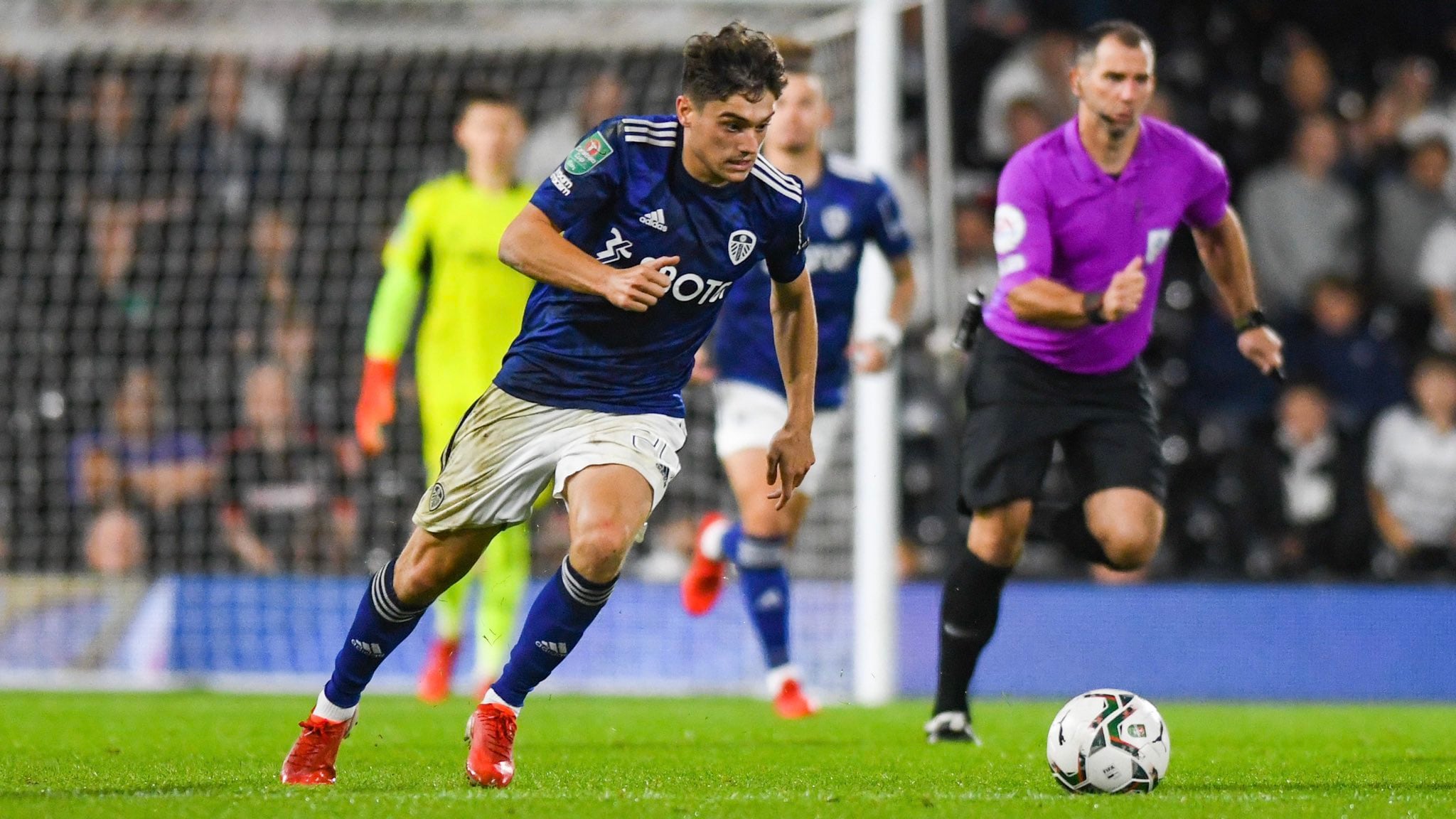 El equipo de Marcelo Bielsa eliminó por penales al Fulham, de la segunda división de Inglaterra.