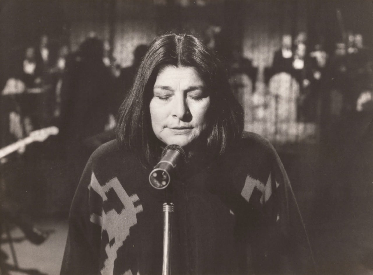 Un recorrido especial por la vida de Mercedes Sosa.