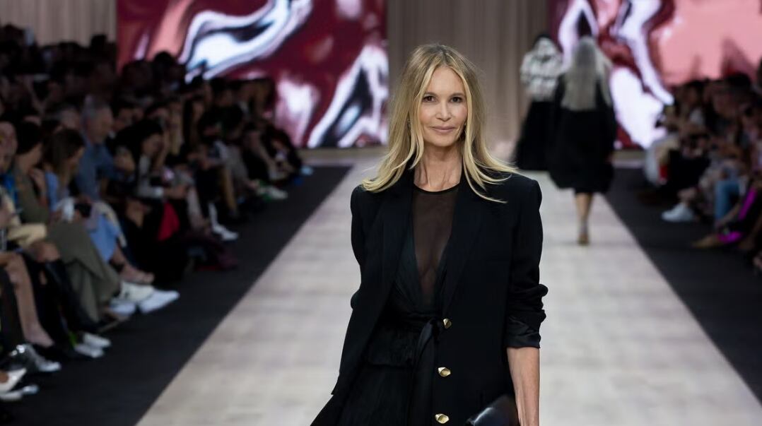 Elle Macpherson niega a tratarse el cáncer con quimioterapia. Foto: ELLE