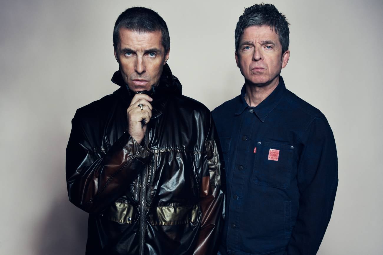 Liam y Noel Gallagher, los hermanos de Oasis