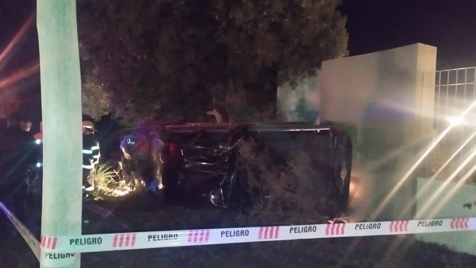 Un menor perdió la vida luego de chocar la camioneta que manejaba. Foto Ministerio de Seguridad.