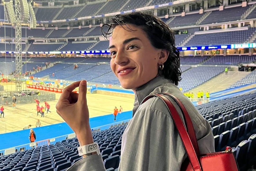 Zoe, nuevamente a escala estadio. Aquí en el Santiago Bernabéu de Madrid, durante su reciente gira por Europa. (Insatgram @zoegotusso).