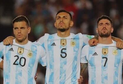 El tridente del mediocampo: Lo Celso, Paredes y De Paul