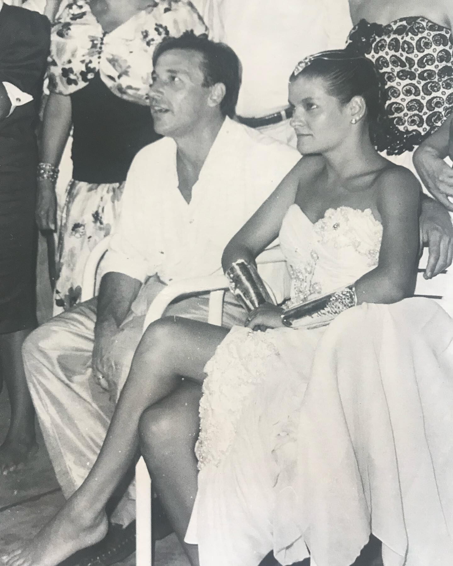 Ella y Ricardo contrajeron matrimonio en 1989, para luego darle paso a la llegada de sus tres hijos.