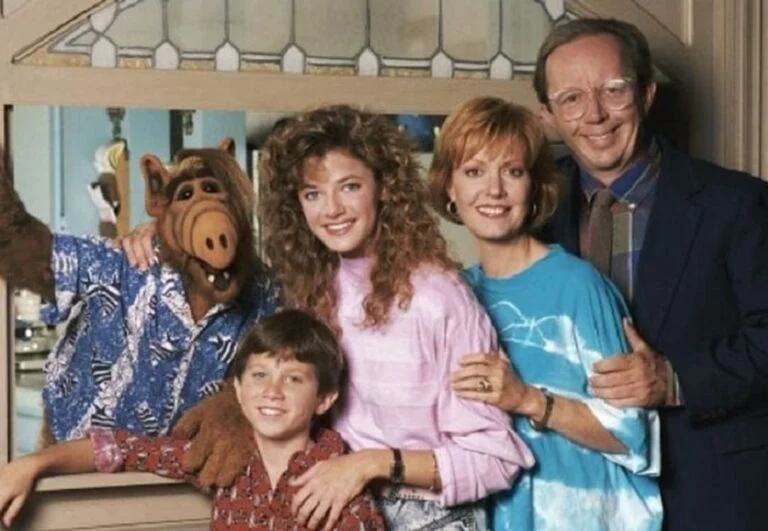 Así luce hoy Andrea Elson, la actriz que dio vida a Lynn en ALF.