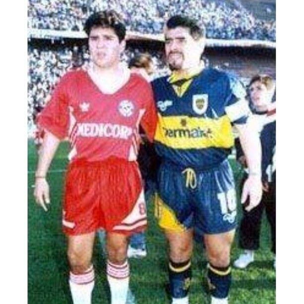 Daniel López Maradona vs su tío Diego Armado Maradona en un Argentinos-Boca en La Bombonera.