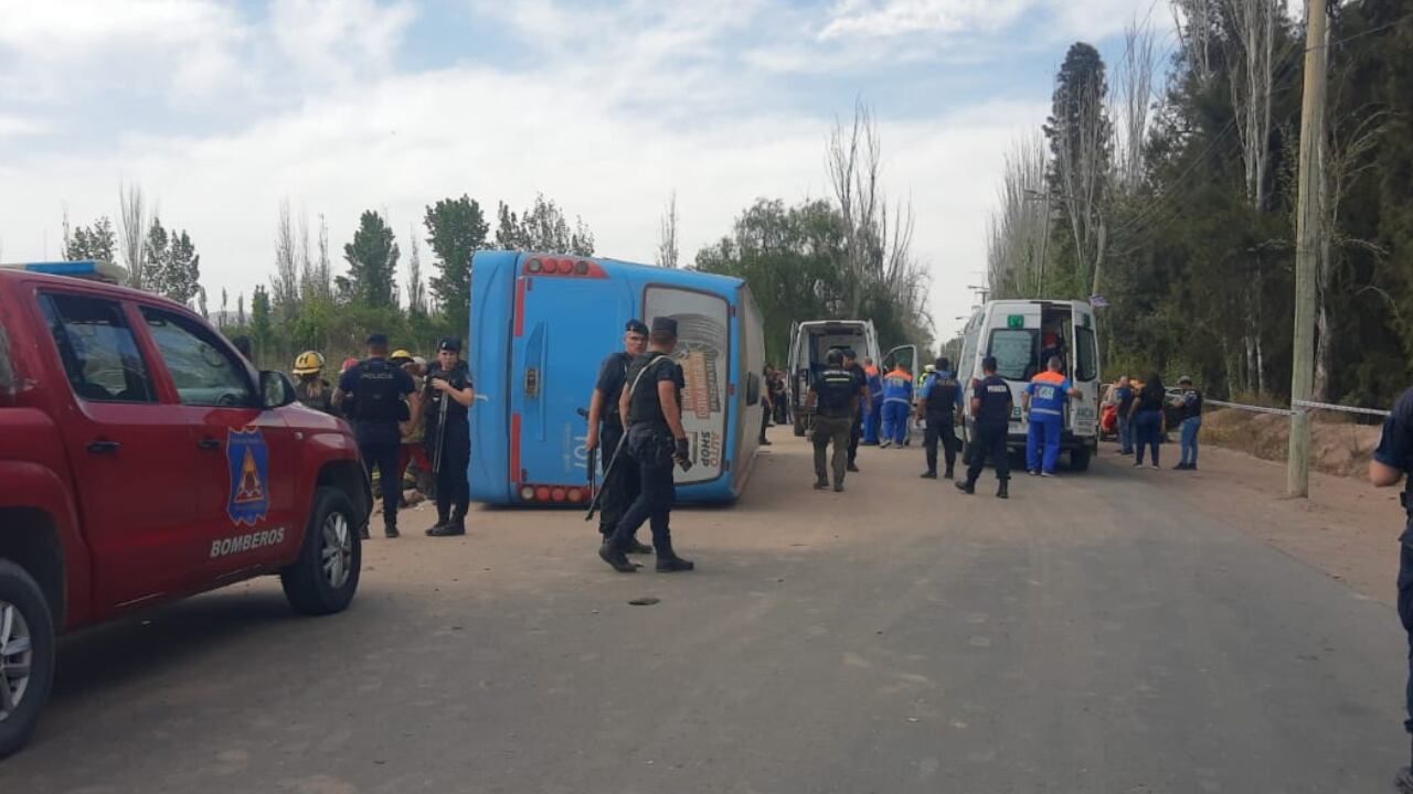 Un hombre murió tras un choque entre un colectivo y un auto en Las Heras  - Fuentes policiales