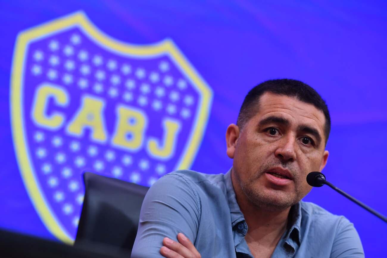 Conferencia de prensa de Juan Román Riquelme (Telam)