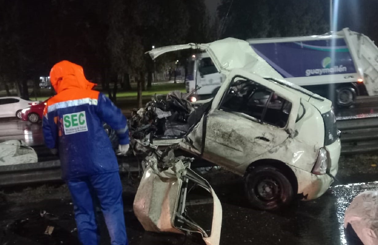 Choque con una persona fallecida en el Acceso Este (Foto gentileza)