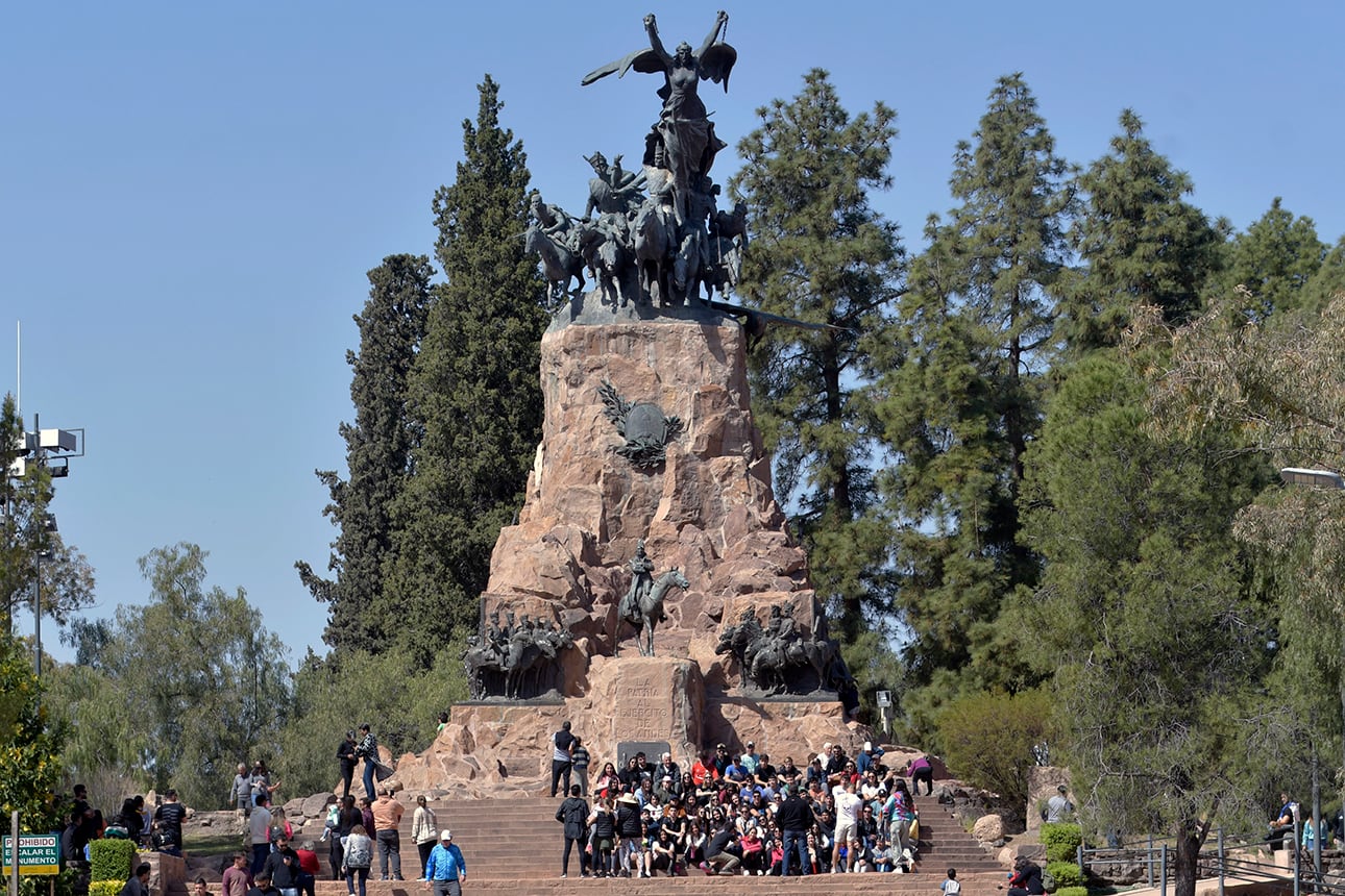 Cerro de la Gloria - Foto: Orlando Pelichotti / Los Andes