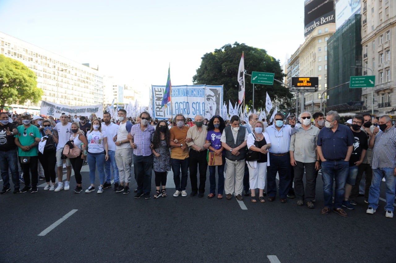 Agrupaciones k pidieron hoy que se indulte a los detenidos por causas de corrupción.