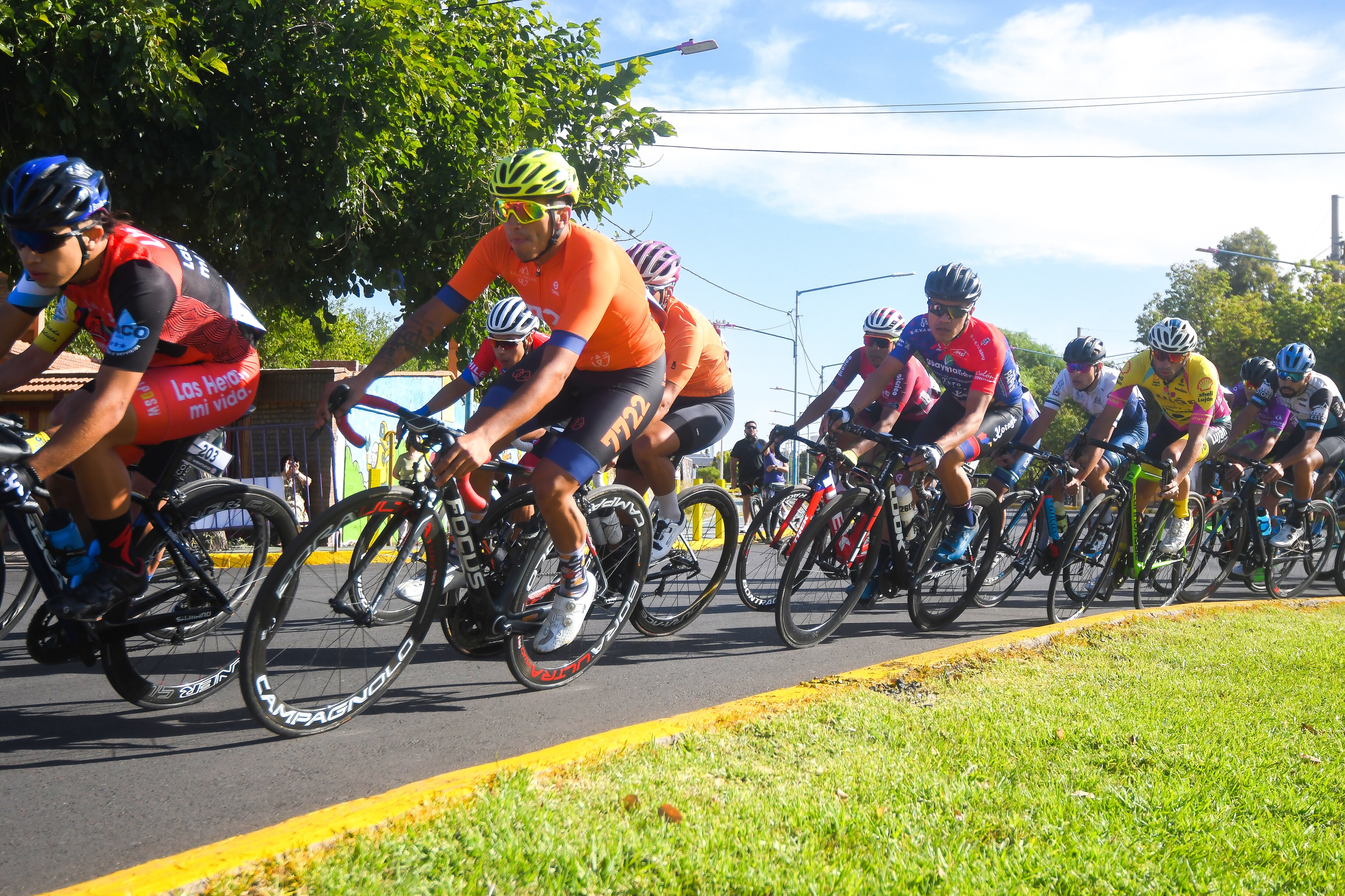 Vuelta de Mendoza 2023 Ciclismo. Foto: José Gutiérrez / Los Andes