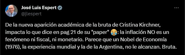 Con un emoji riéndose Espert calificó a Cristina de "bruta". Foto: captura de pantalla. 