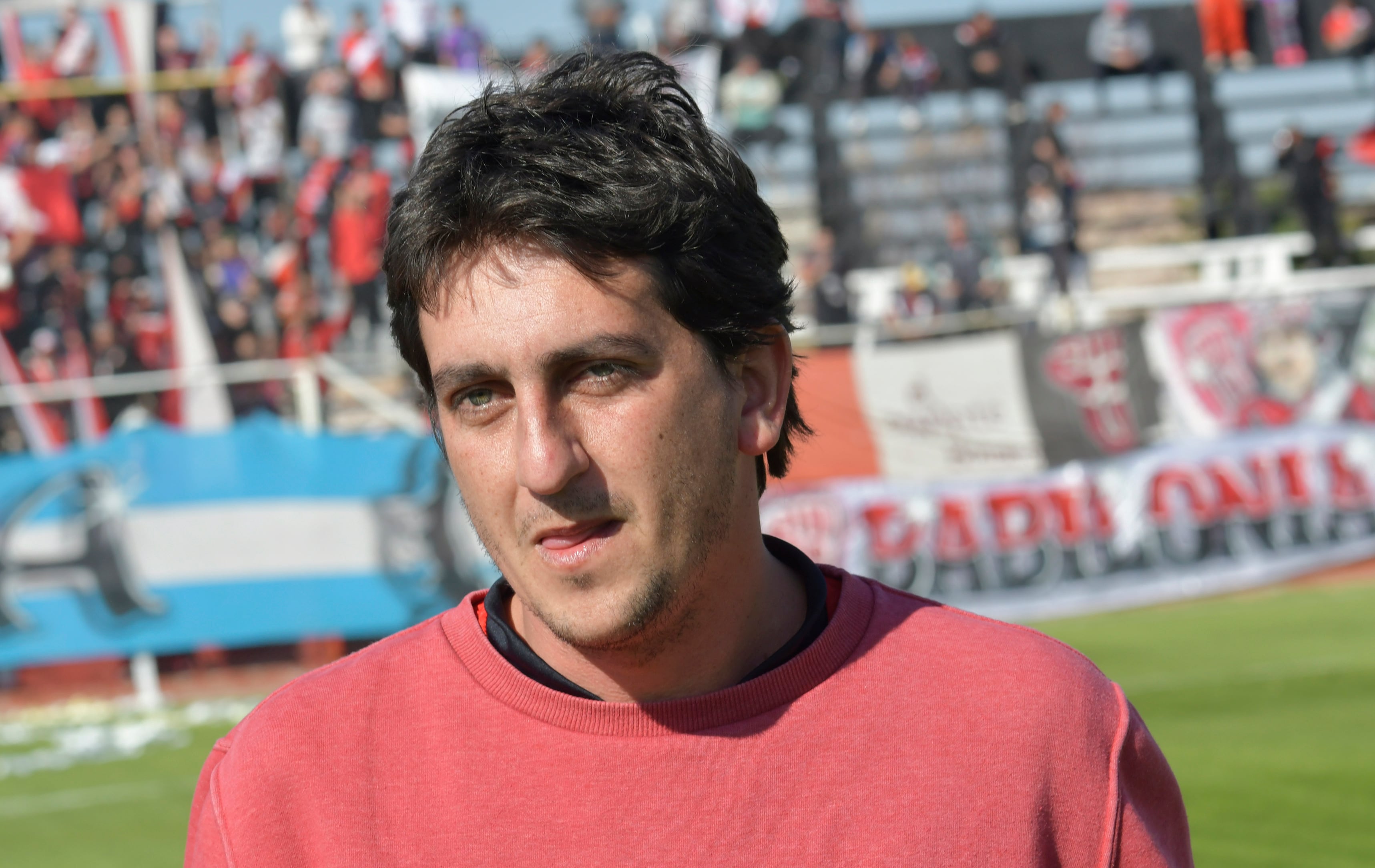 Hernán Sperdutti 
Fútbol Primera Nacional Deportivo Maipú
Desde las 16 en el estadio Omar Higinio Sperdutti, el Deportivo Maipú recibirá la visita de Gimnasia y Esgrima de Jujuy por la 27° fecha de la Primera Nacional.
Foto: Orlando Pelichotti / Los Andes