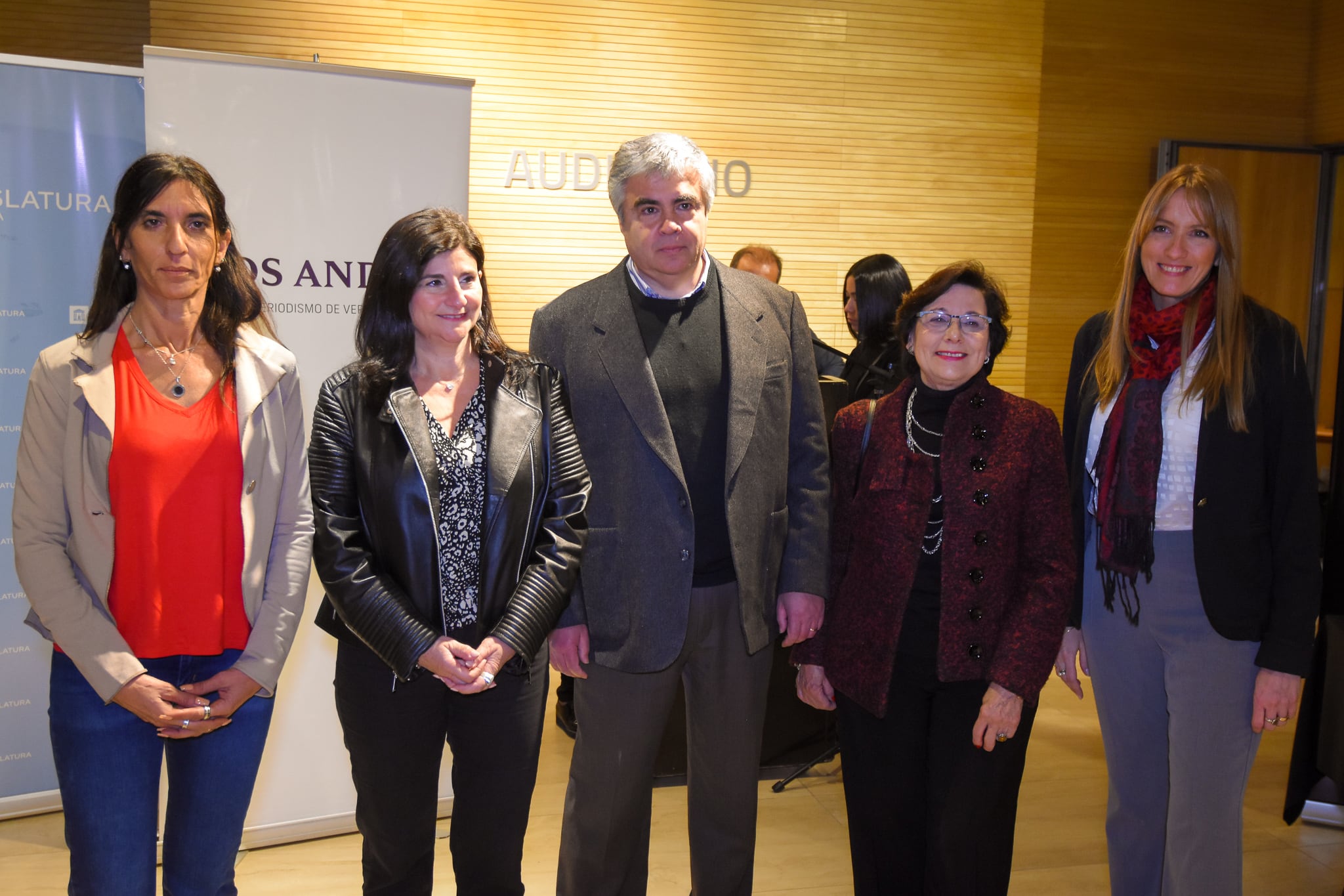 Natacha Eisenchlas, Gabriela Testa, Raúl Pedone, Cristina Pandolfi y Julieta Nadín. - Claudio Gutiérrez / Los Andes