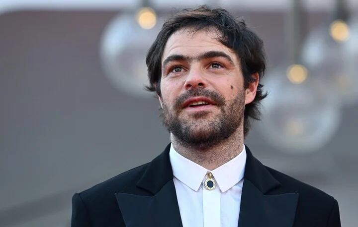 Peter Lanzani debutará como director e interpretará a Luca Prodan 