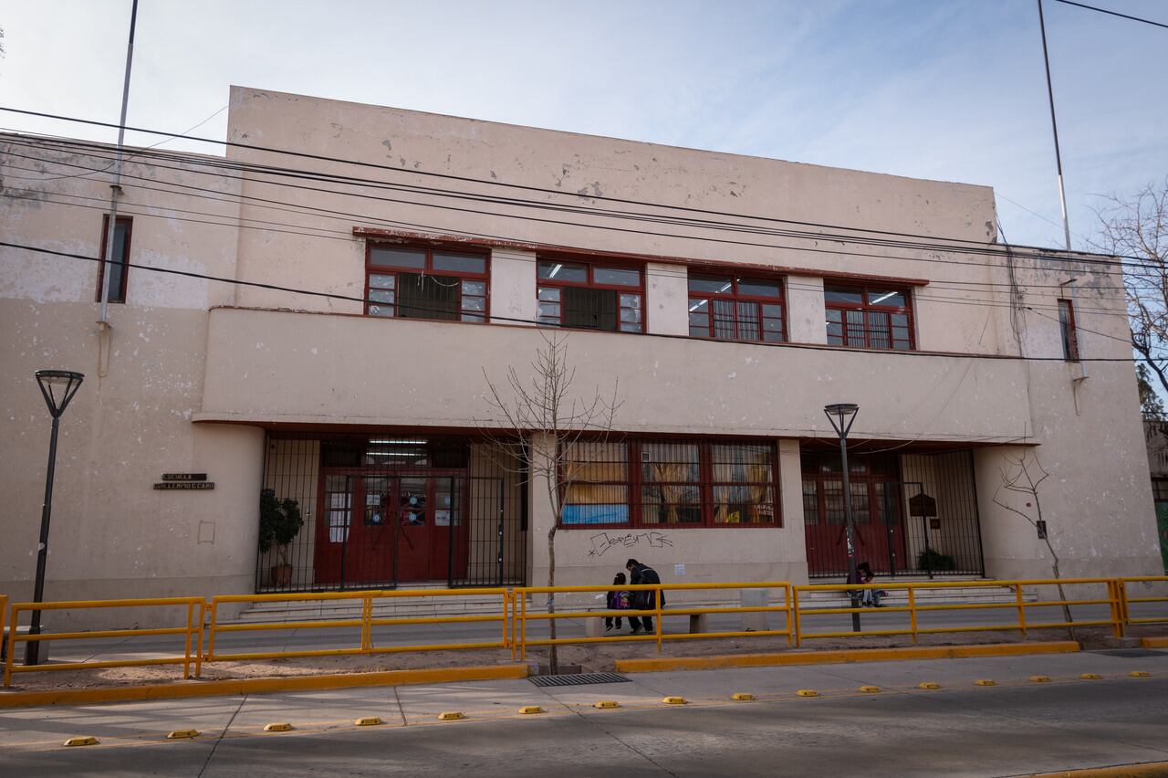 Escuela Cano, en San José, Guaymallén. | Foto: Ignacio Blanco / Los Andes 