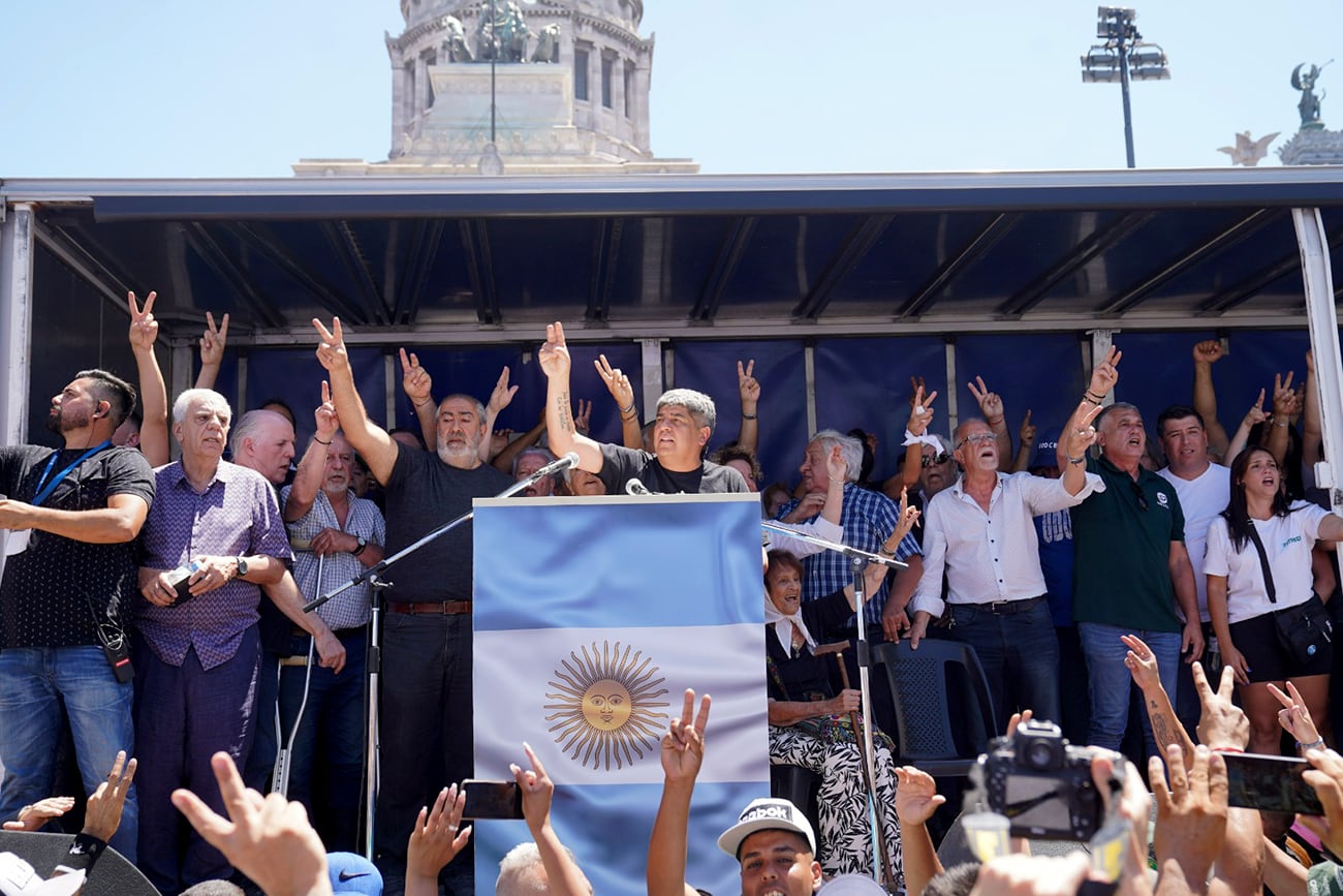  CGT.  Pablo Moyano, Facundo Moyano y Héctor Daer. (Clarín)