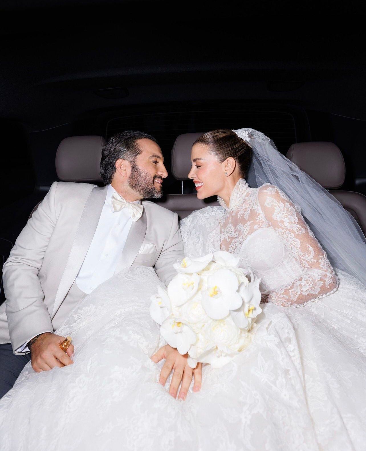 La boda de Michelle Salas. 
Fotos: German Larkin, Vogue México