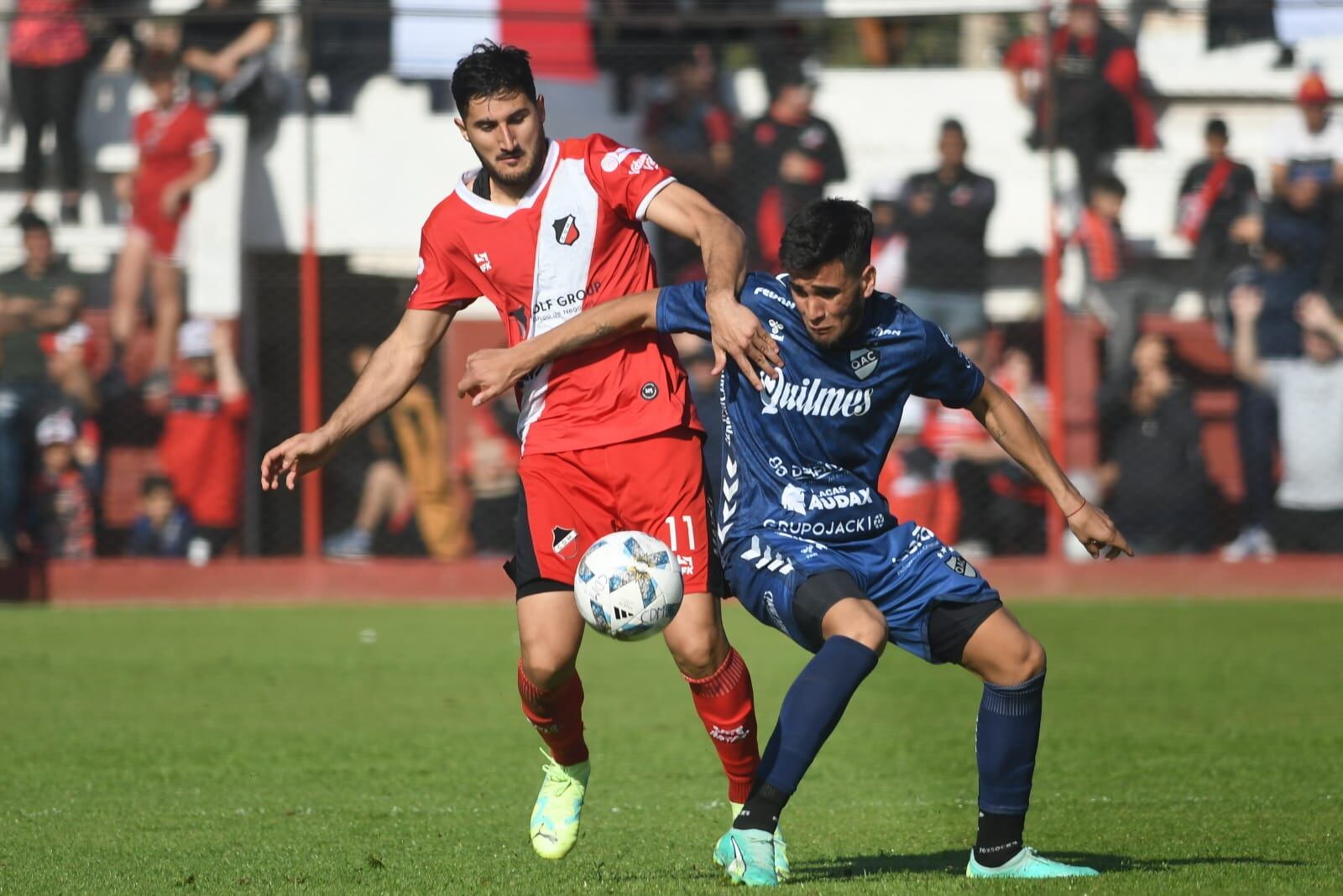 Deportivo Maipú le ganó a Quilmes y sigue como escolta de Chacarita / José Gutiérrez.